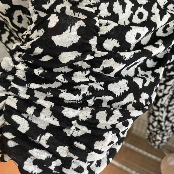 Shirt - Picture 3 of 5